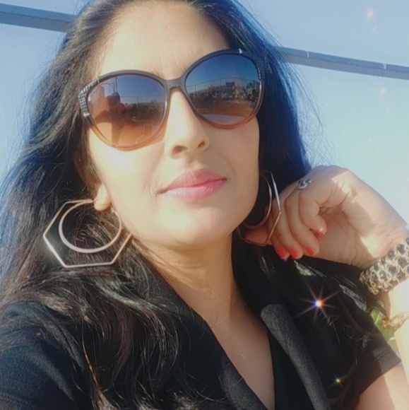 Meet your Posher, Bhavya - Picture 1 of 1